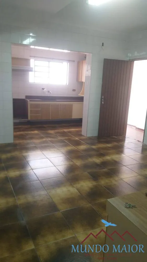 Casa, 3 quartos, 238 m² - Foto 1