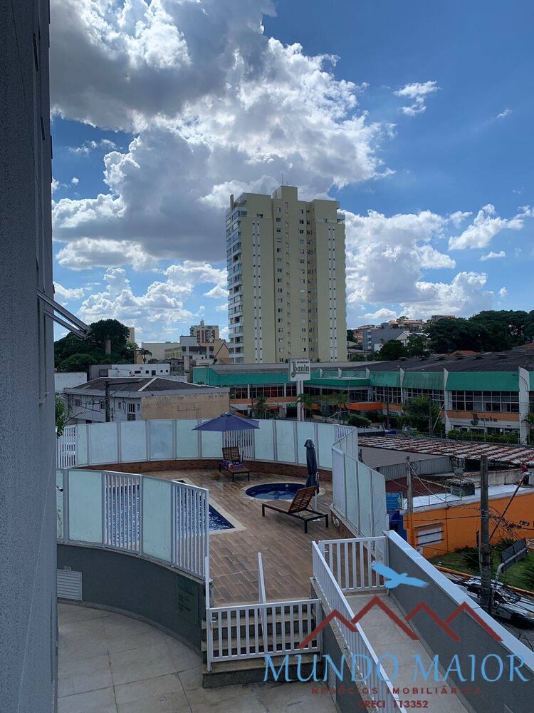Apartamento à venda com 2 quartos, 72m² - Foto 2