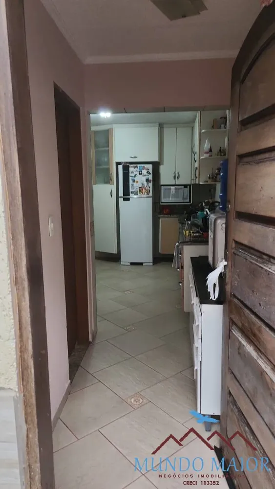 Casa, 4 quartos, 168 m² - Foto 2