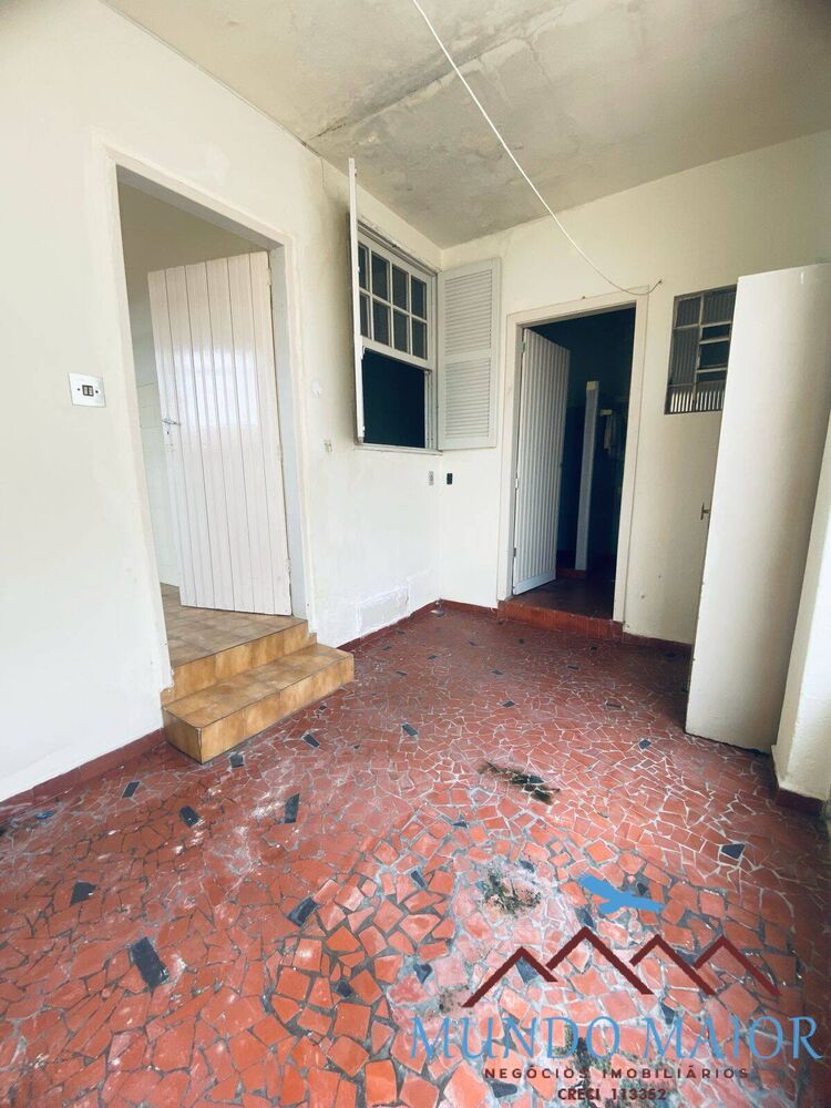 Casa, 3 quartos, 216 m² - Foto 2
