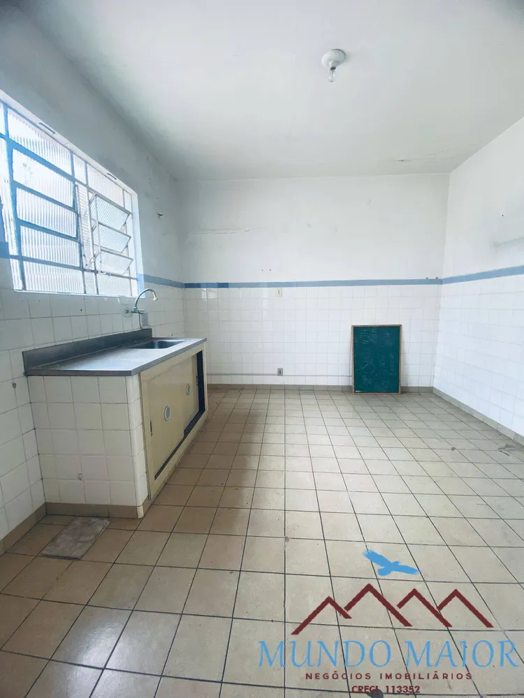 Casa, 3 quartos, 216 m² - Foto 4