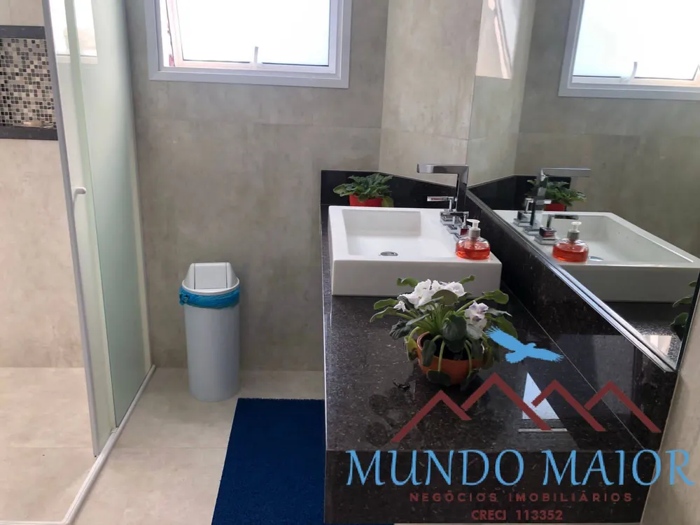 Casa, 7 quartos, 1500 m² - Foto 1