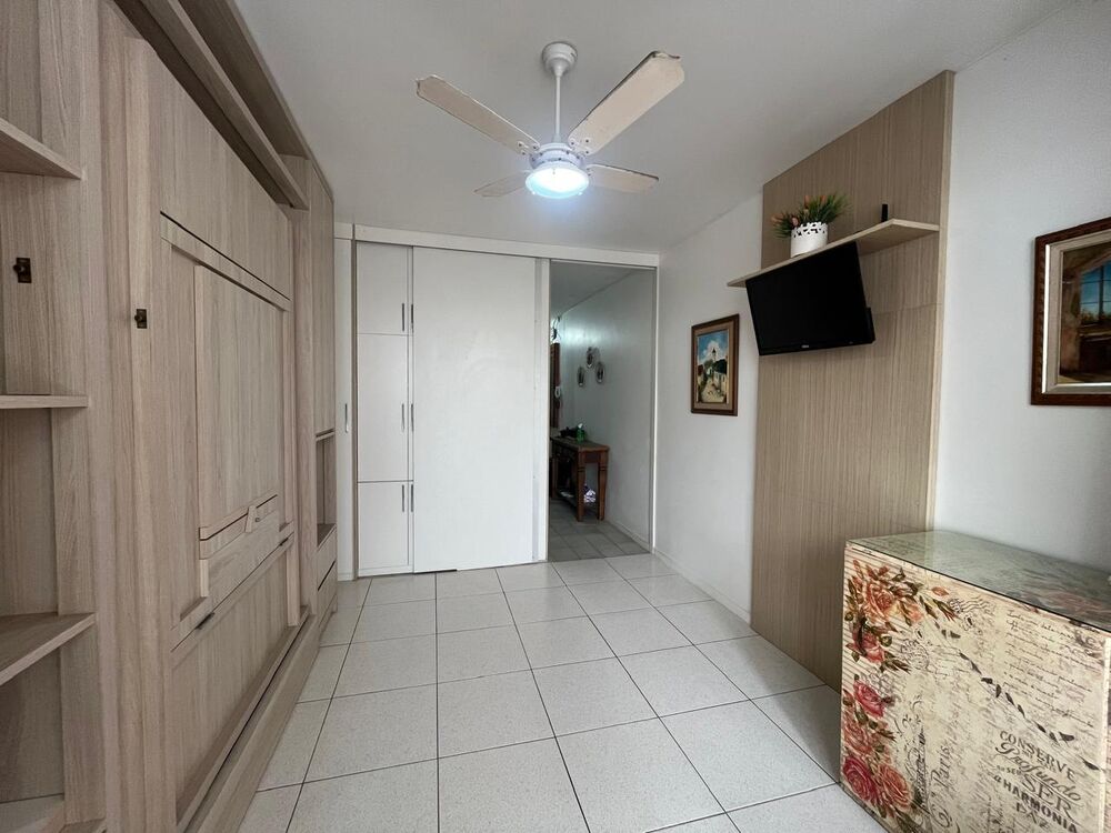 Apartamento à venda com 1 quarto, 40m² - Foto 4