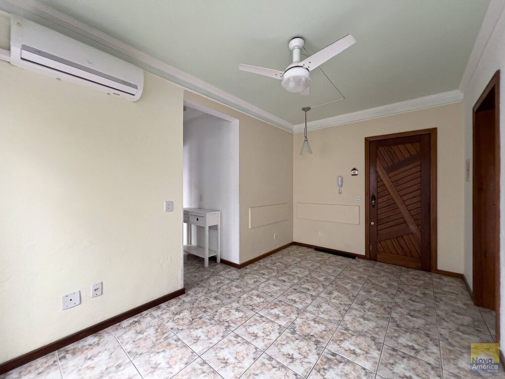 Apartamento à venda com 1 quarto, 43m² - Foto 3