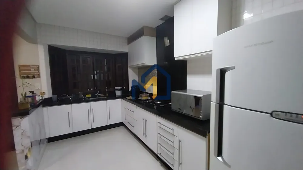 Casa, 3 quartos, 310 m² - Foto 2