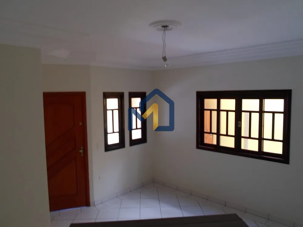 Casa, 3 quartos, 135 m² - Foto 1