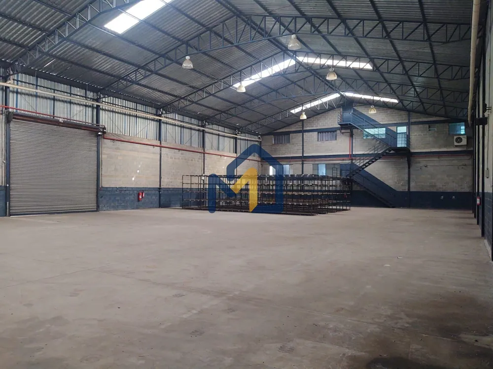 Depósito-Galpão, 1560 m² - Foto 1