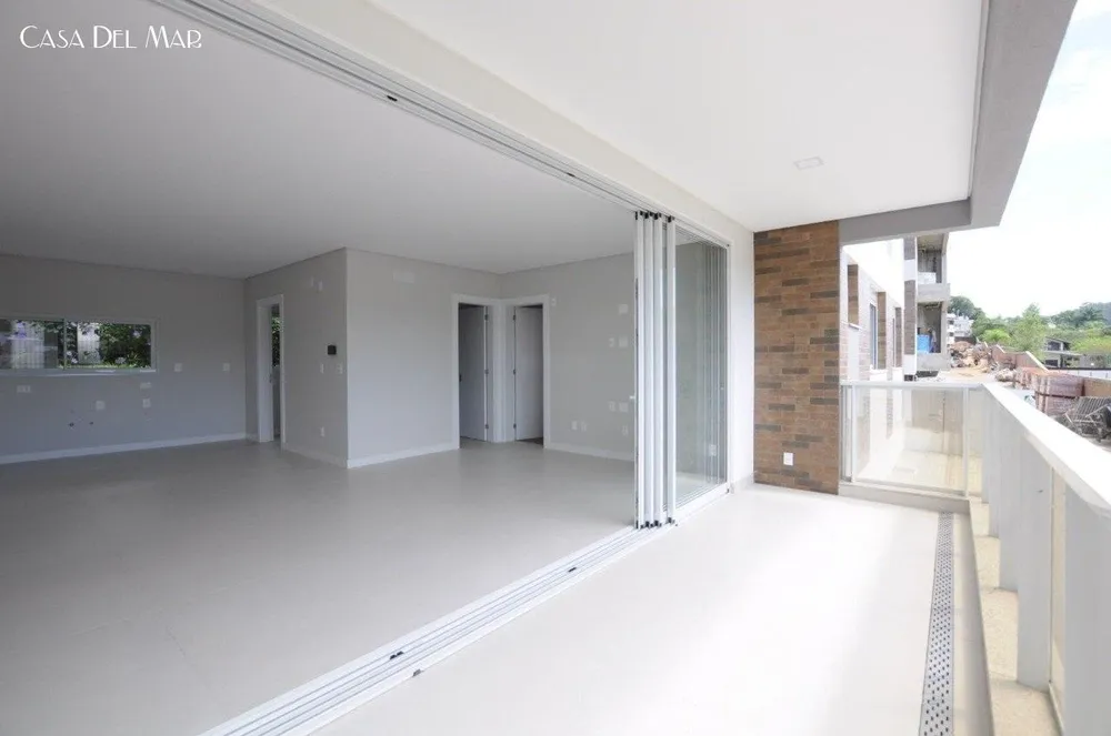 Apartamento, 3 quartos, 128 m² - Foto 2