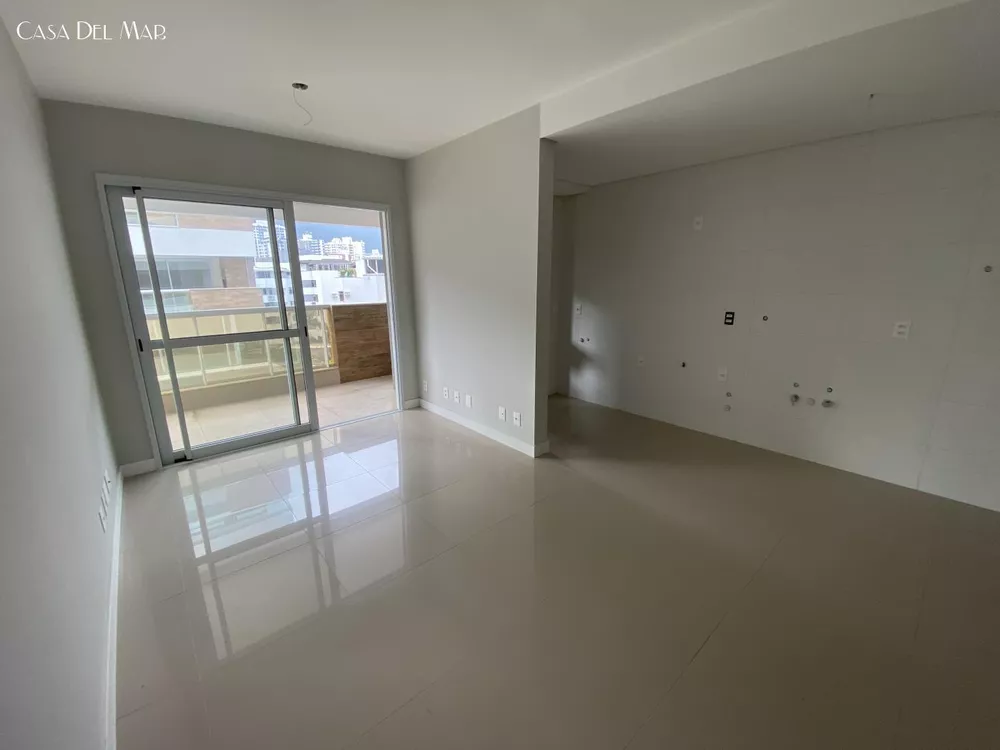 Apartamento à venda com 2 quartos, 76m² - Foto 7