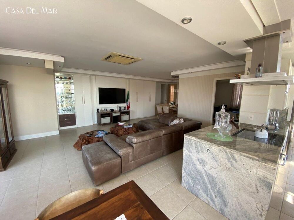 Cobertura, 4 quartos, 249 m² - Foto 2