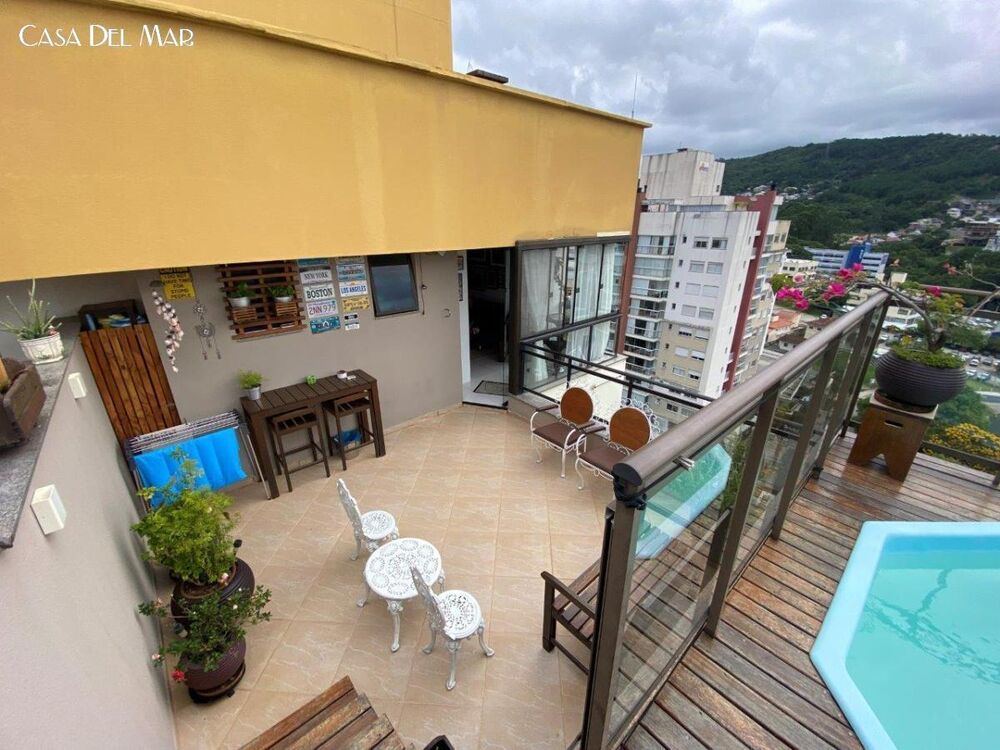 Cobertura à venda com 2 quartos, 145m² - Foto 2