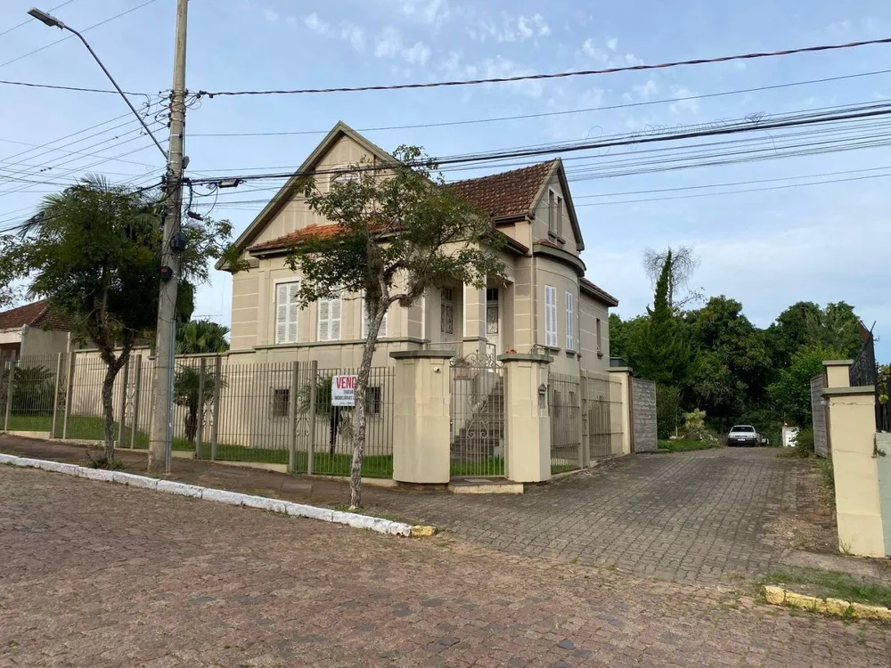 Casa, 3 quartos, 300 m² - Foto 1