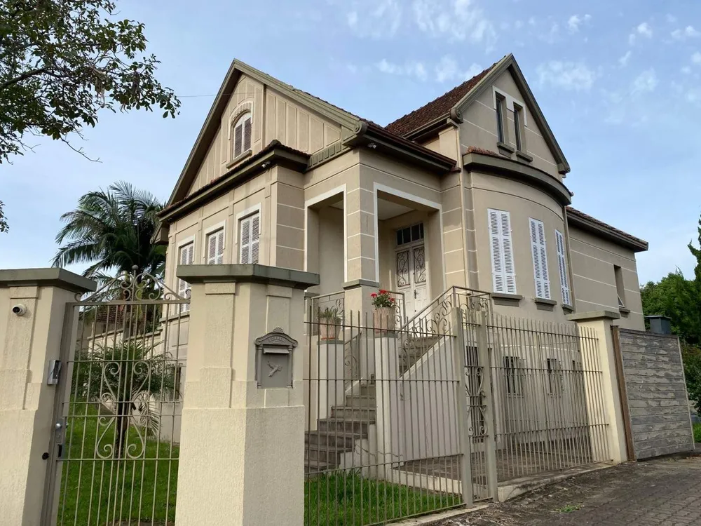 Casa, 3 quartos, 300 m² - Foto 2