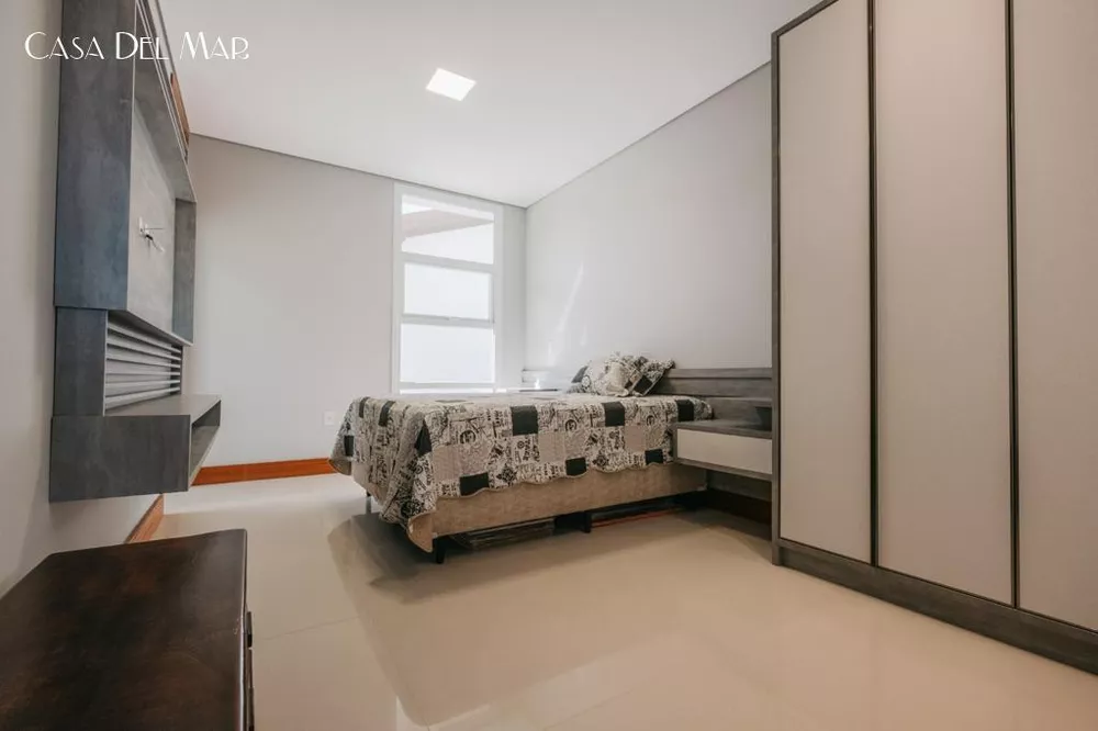 Casa, 4 quartos, 287 m² - Foto 26