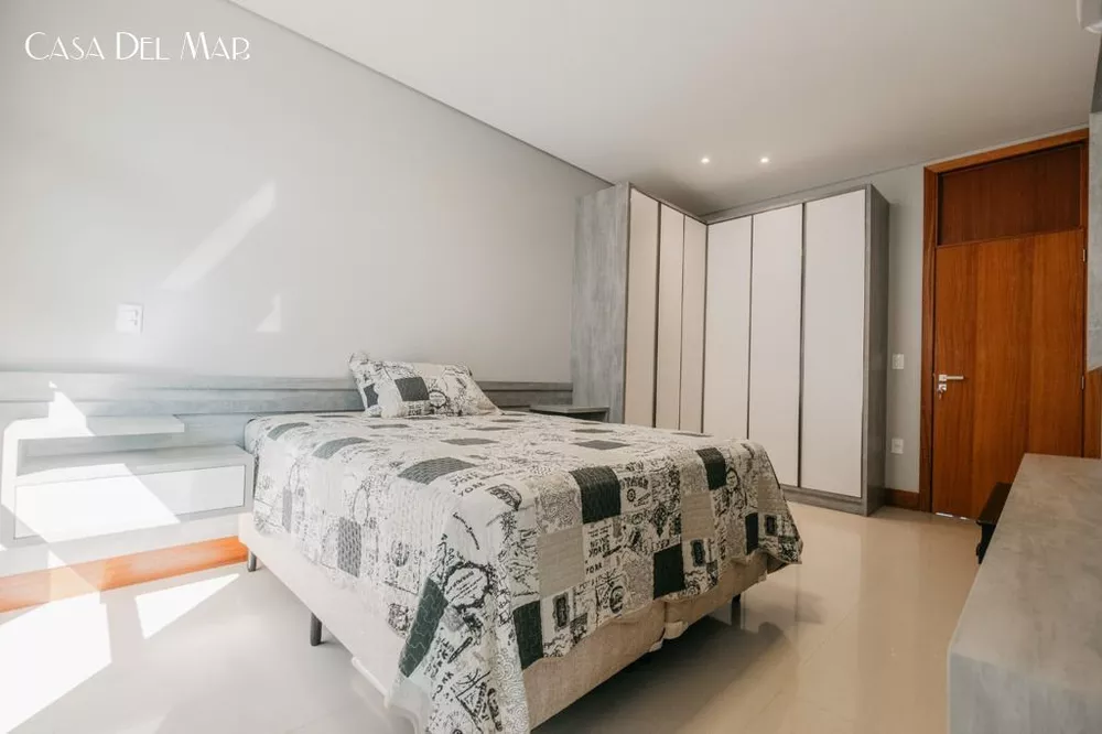 Casa, 4 quartos, 287 m² - Foto 34