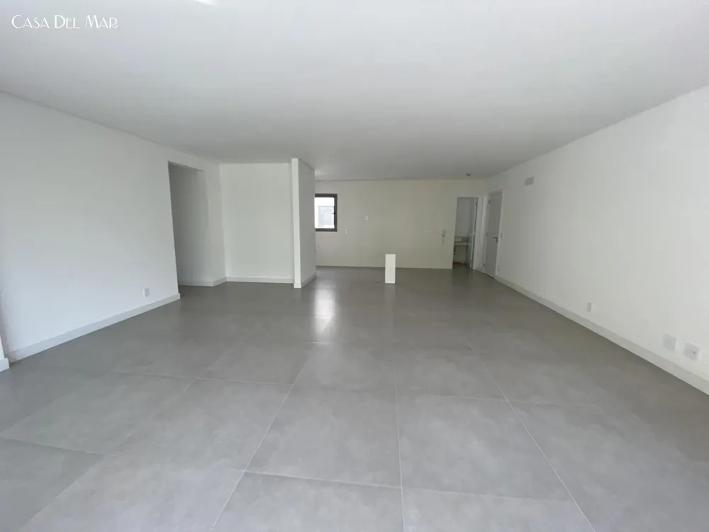 Apartamento, 3 quartos, 165 m² - Foto 2
