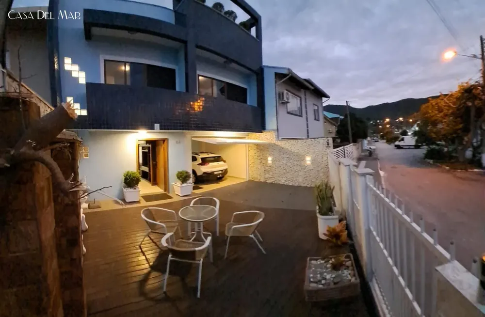 Casa, 3 quartos, 130 m² - Foto 1