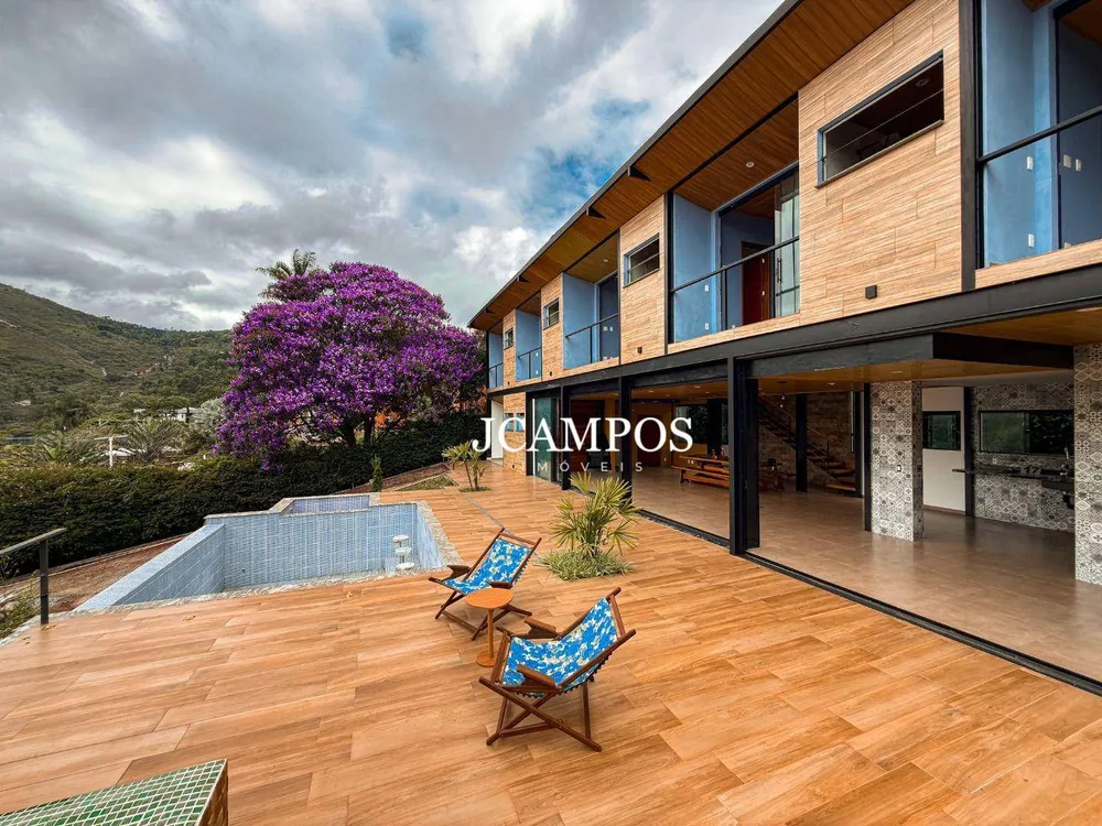 Casa, 6 quartos, 345 m² - Foto 1