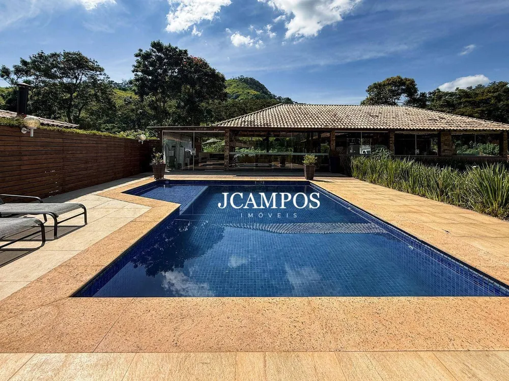 Casa, 4 quartos, 590 m² - Foto 1