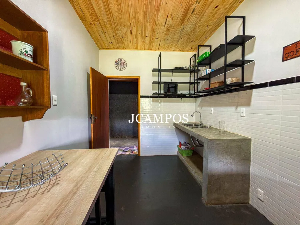 Casa, 3 quartos, 200 m² - Foto 19