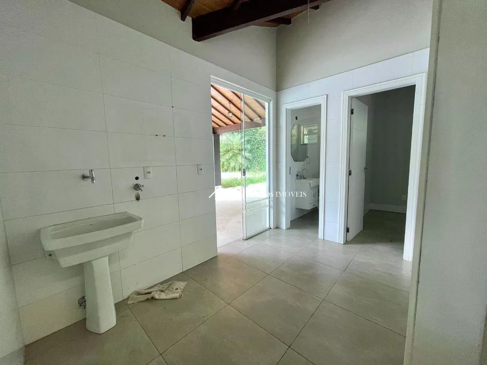 Casa, 4 quartos, 300 m² - Foto 24