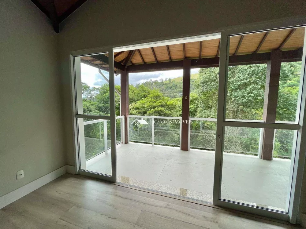 Casa, 4 quartos, 300 m² - Foto 31