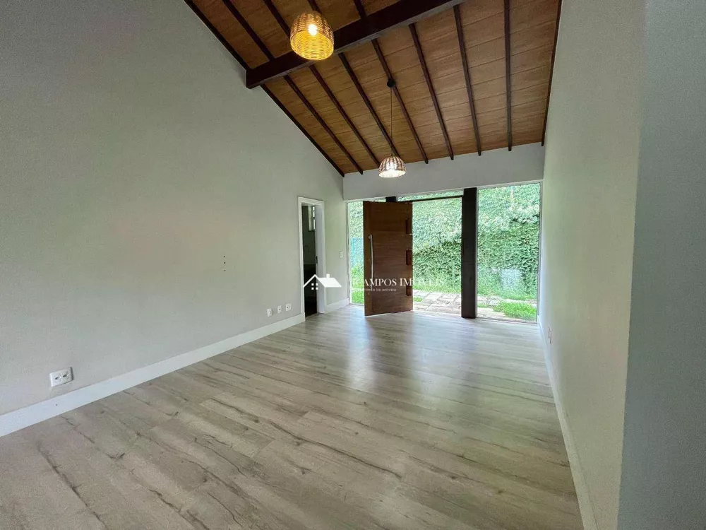 Casa, 4 quartos, 300 m² - Foto 4