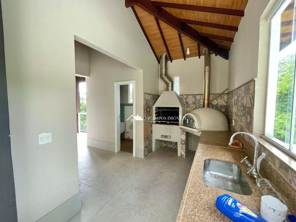 Casa, 4 quartos, 300 m² - Foto 19