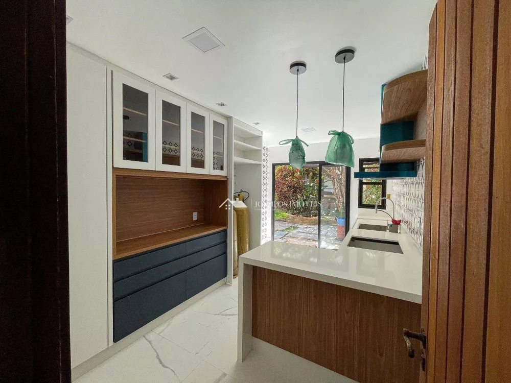 Casa, 3 quartos, 243 m² - Foto 19
