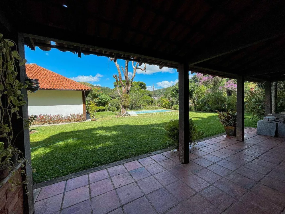 Casa, 3 quartos, 243 m² - Foto 24