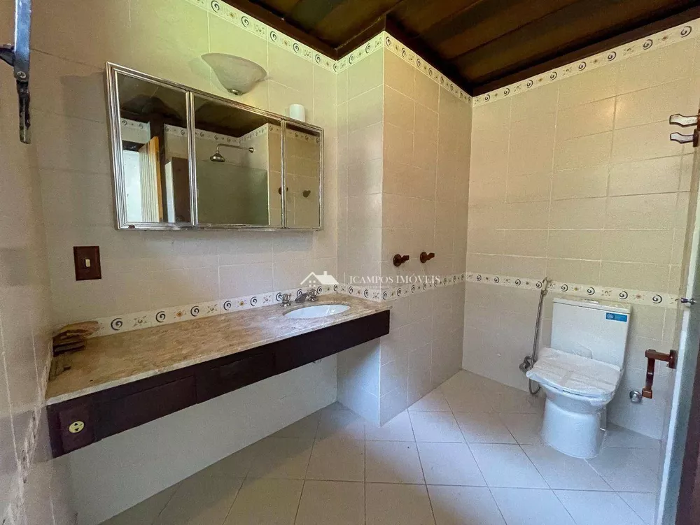 Casa, 3 quartos, 243 m² - Foto 4