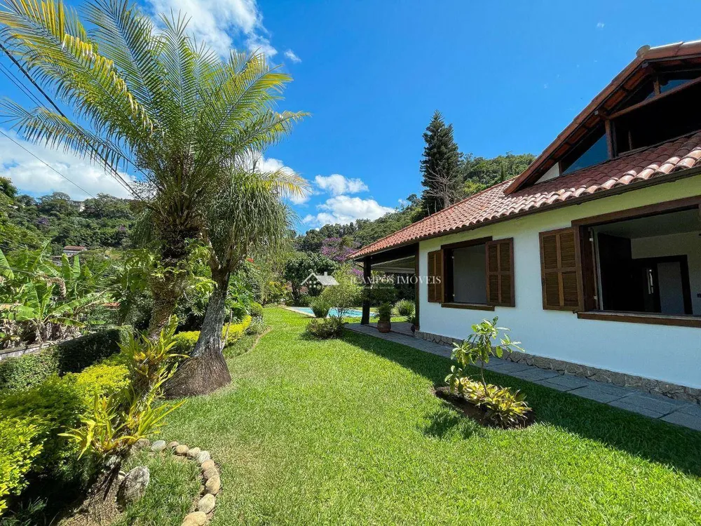 Casa, 3 quartos, 243 m² - Foto 36