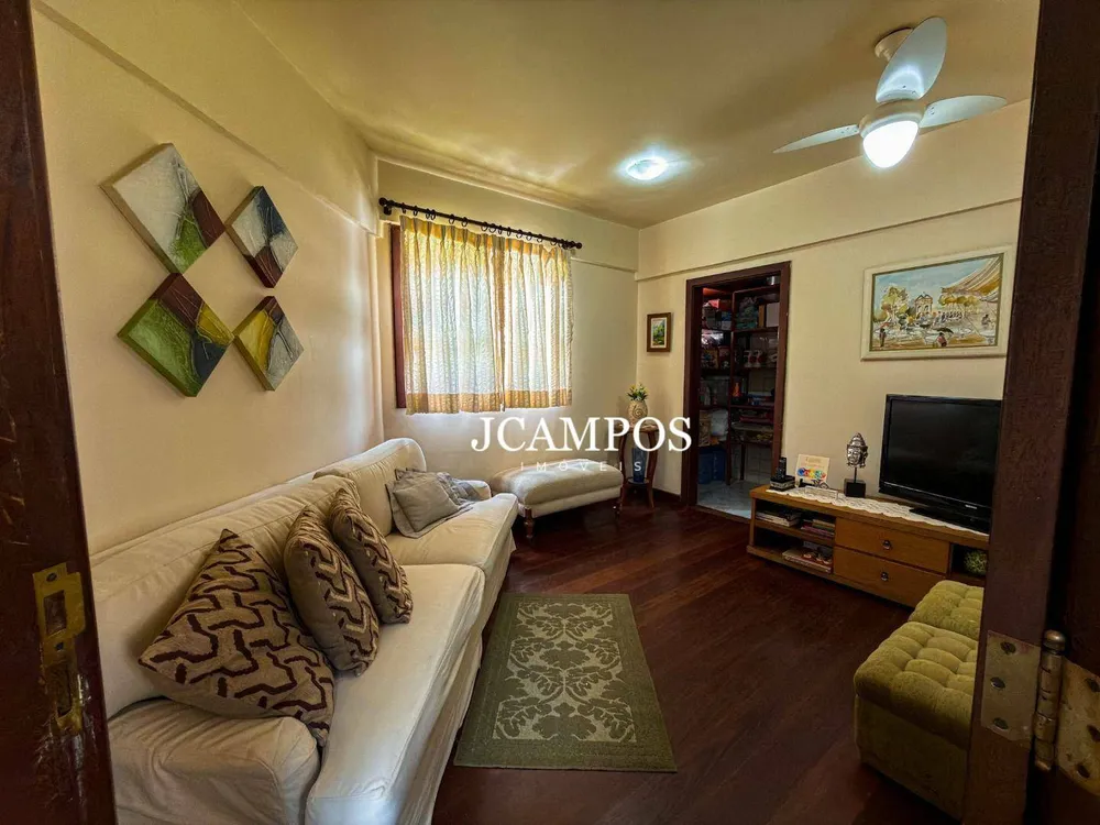 Casa, 6 quartos, 344 m² - Foto 1