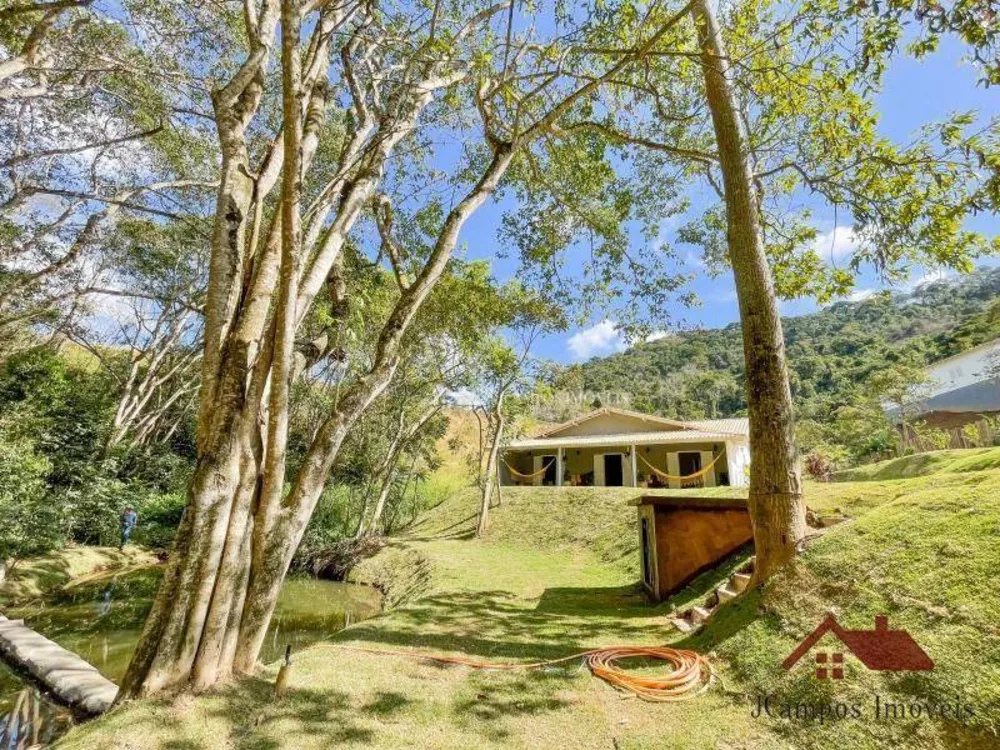 Casa, 4 quartos, 235 m² - Foto 25