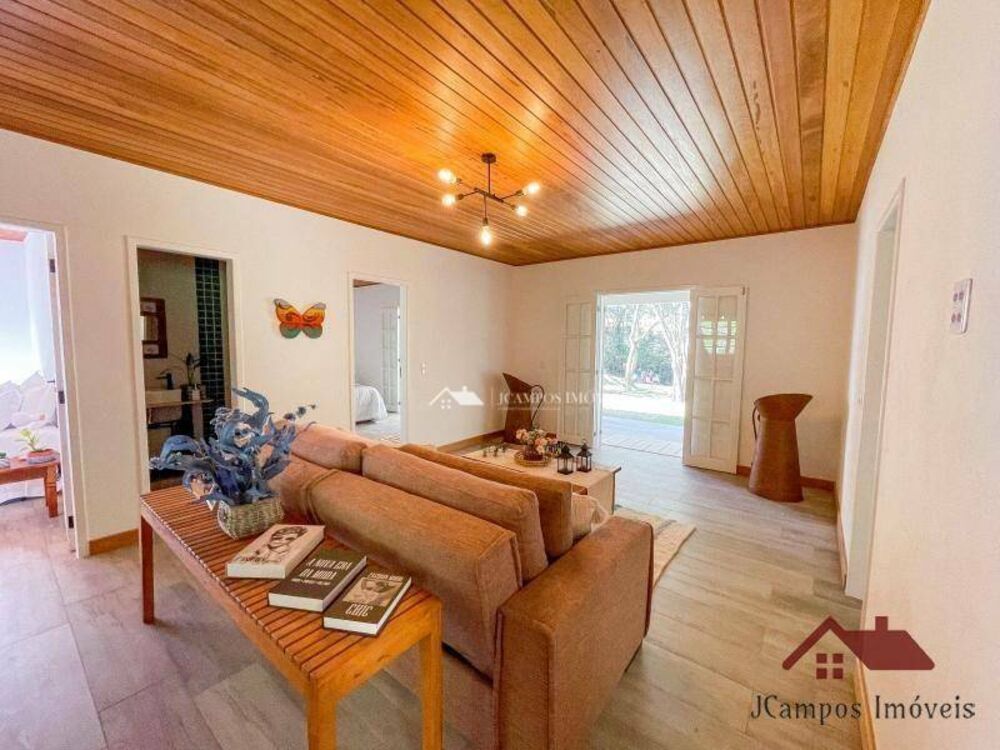 Casa à venda com 4 quartos, 235m² - Foto 18