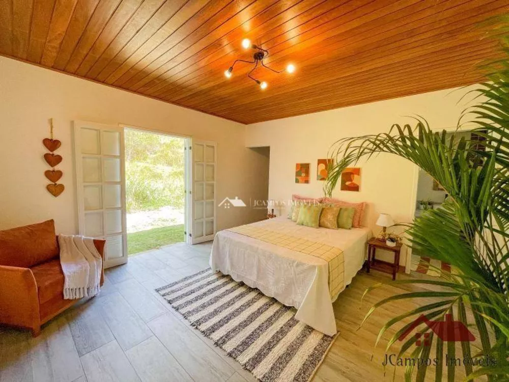 Casa, 4 quartos, 235 m² - Foto 31