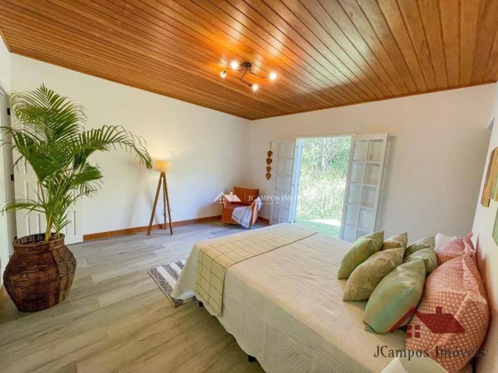 Casa, 4 quartos, 235 m² - Foto 23