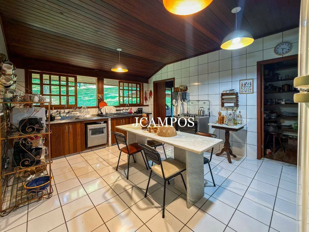 Casa, 3 quartos, 280 m² - Foto 27