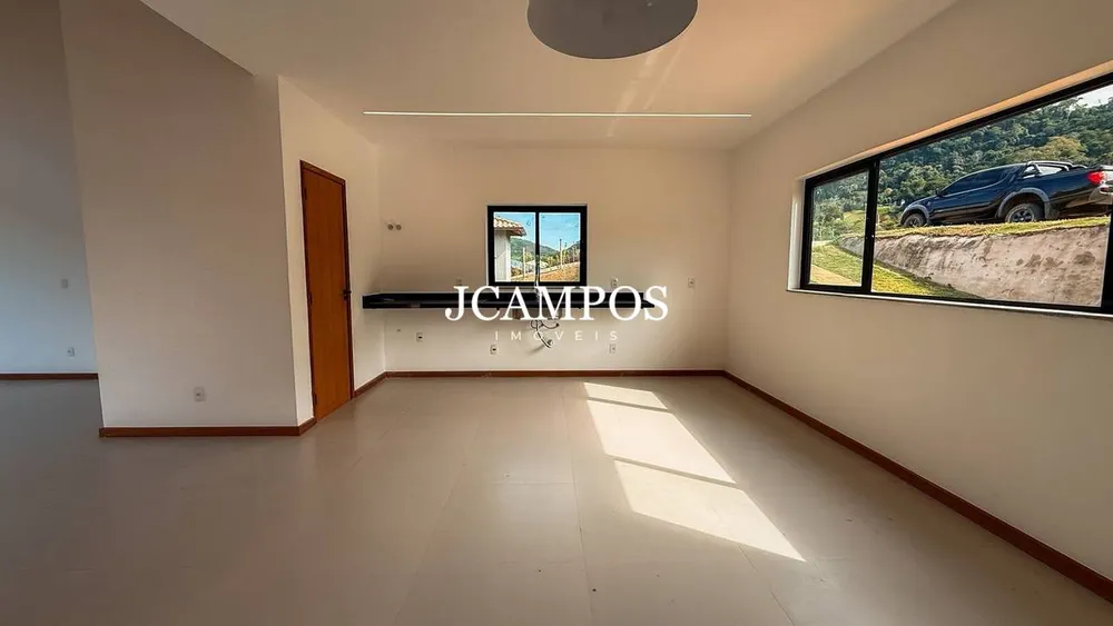 Casa, 3 quartos, 250 m² - Foto 13