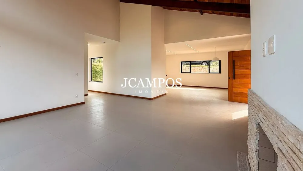 Casa, 3 quartos, 250 m² - Foto 10