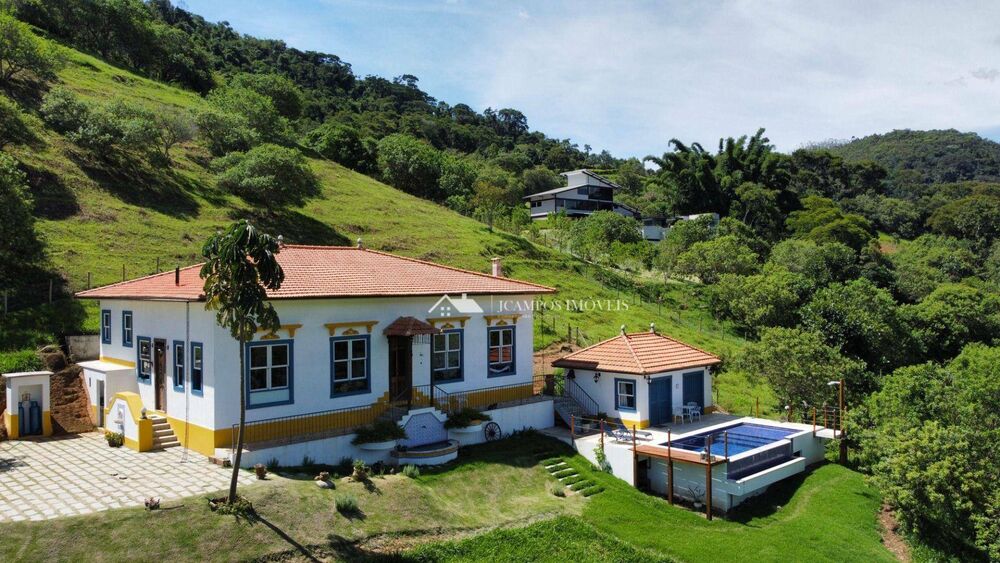 Casa à venda com 4 quartos, 250m² - Foto 12