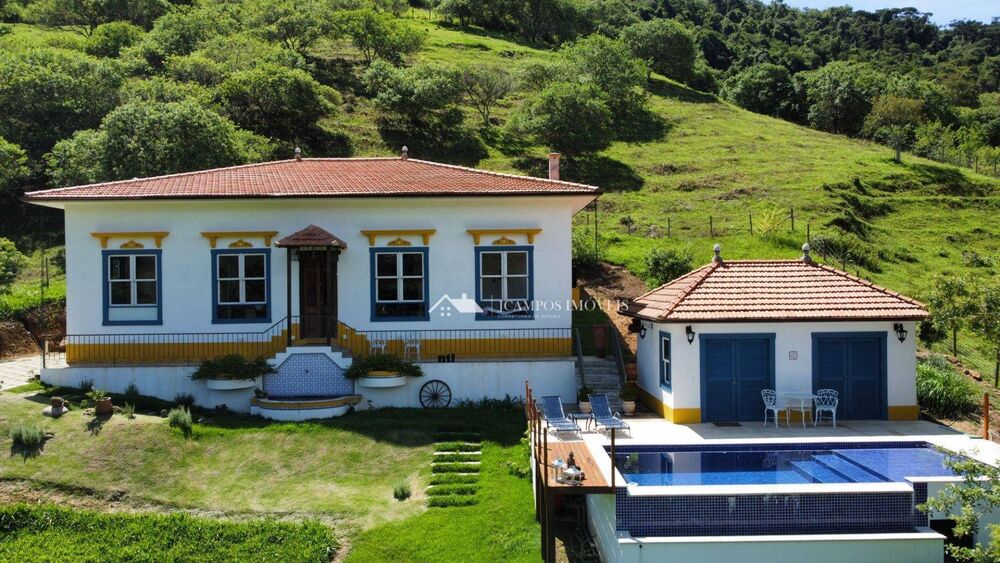 Casa à venda com 4 quartos, 250m² - Foto 13