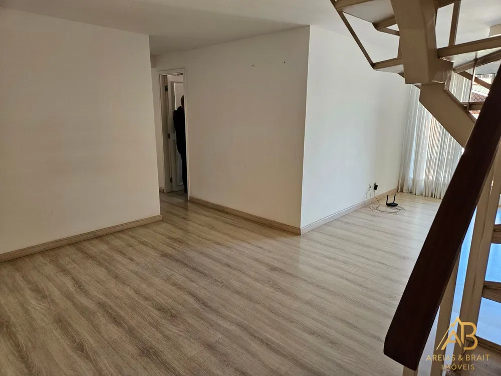 Apartamento, 3 quartos, 178 m² - Foto 2