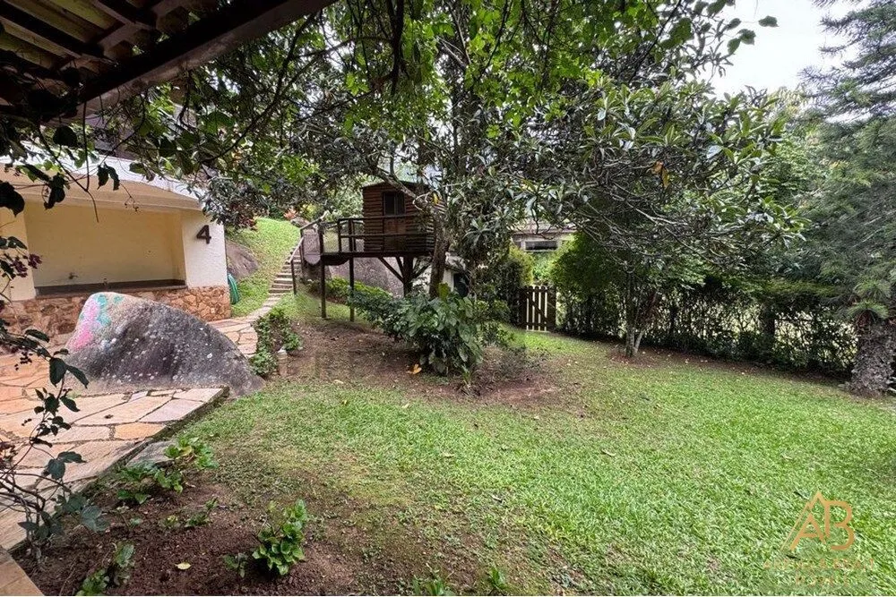 Casa, 4 quartos, 273 m² - Foto 31