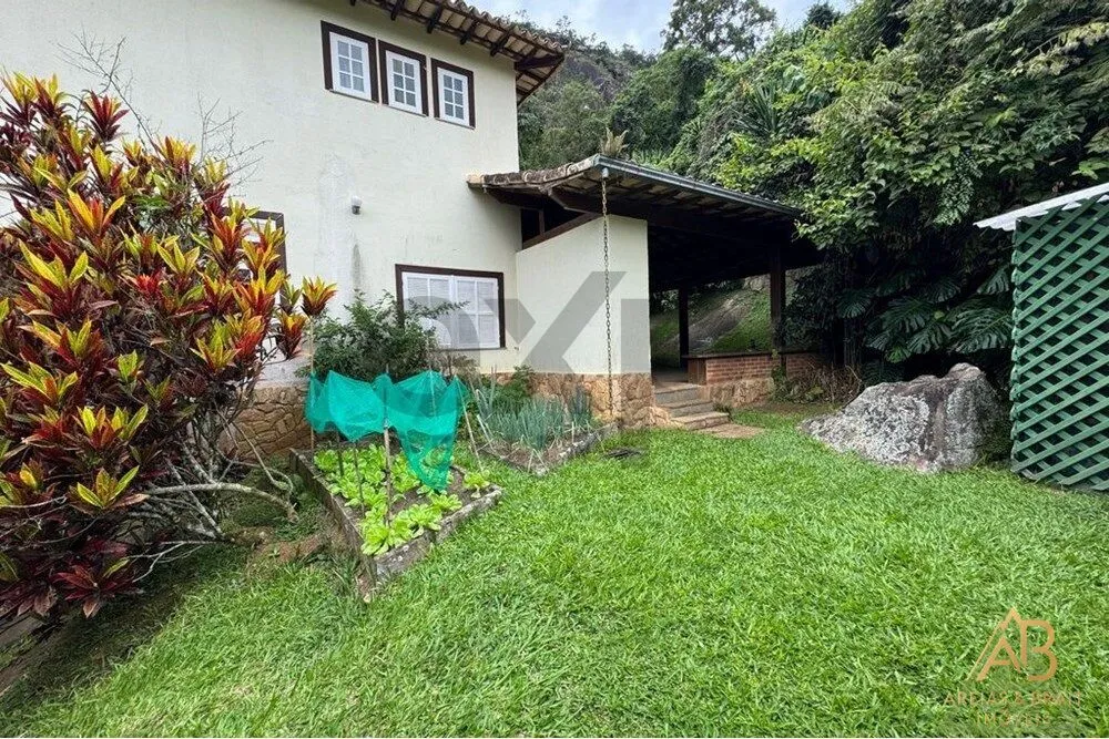 Casa, 4 quartos, 273 m² - Foto 34