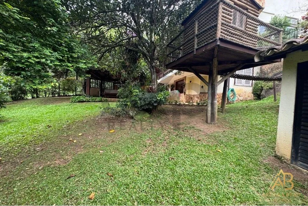 Casa, 4 quartos, 273 m² - Foto 32