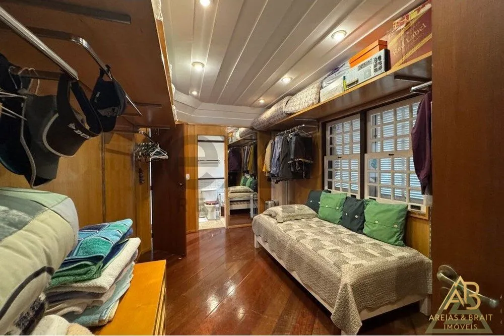 Casa, 4 quartos, 273 m² - Foto 13