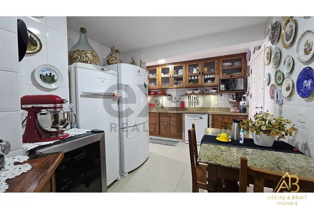 Apartamento, 3 quartos, 140 m² - Foto 11