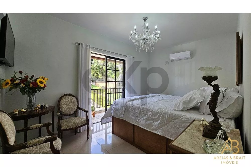 Apartamento, 3 quartos, 140 m² - Foto 21