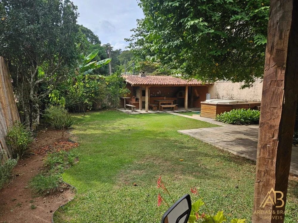 Casa, 5 quartos, 250 m² - Foto 1